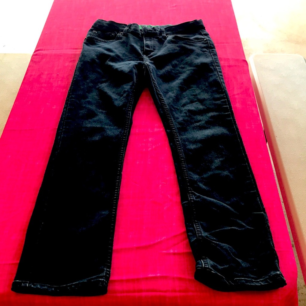 Levi Strauss & Co. size 12 regular waist 26 length 27. Excellent condition.
